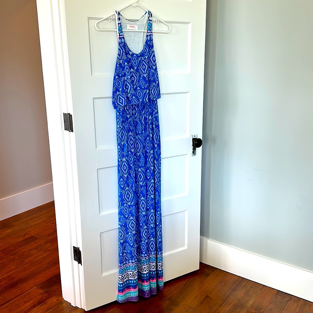 Maxi dress by Renee C. Size Small.